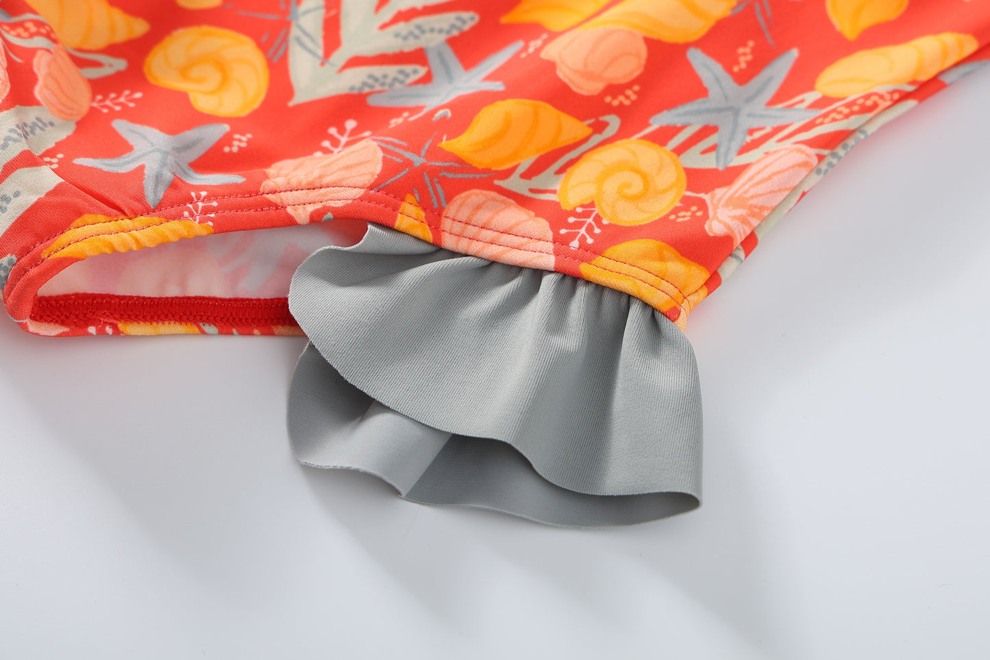 Traje de baño sin mangas Conchitas